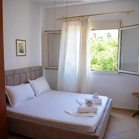 Apartamen Me Qera * Vlorë